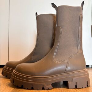 H&M Brown / Gray Winter Chunky Boots